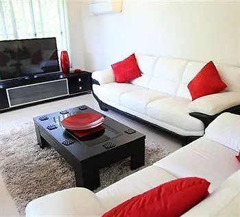 Aparthotel Outrigger Apartments Port Douglas