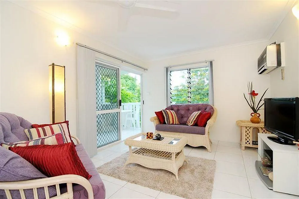 Outrigger Apartments Port Douglas 3*,