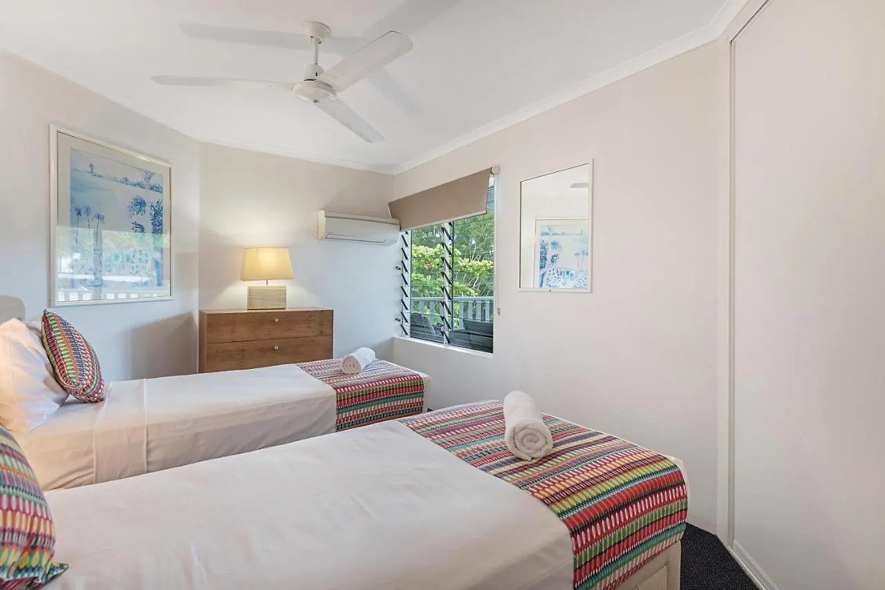 Outrigger Apartments Port Douglas 3*,